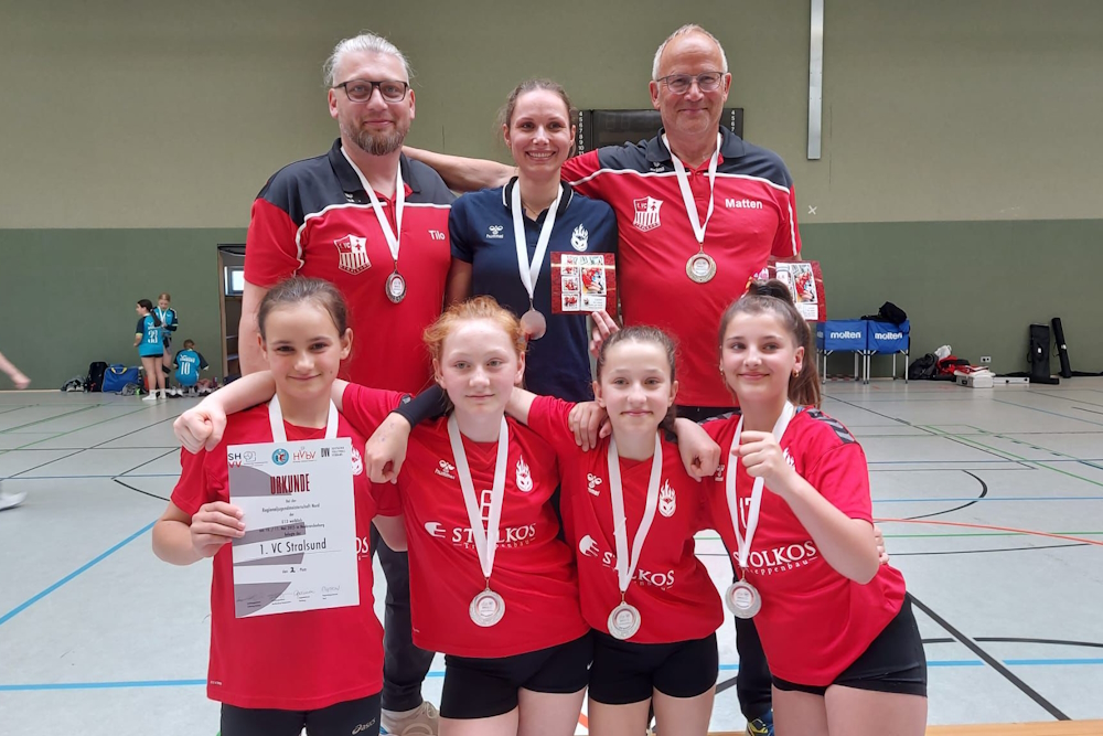Stolz wie Bolle - Unsere U13w mit ihrem Vizemeistertitel (Foto: Privat)