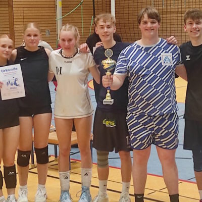 Team "Bodenschrubber": Saskia, Vanessa, Eni, Nils A., Nils H. und Henry (Foto: Daniel Schuch)