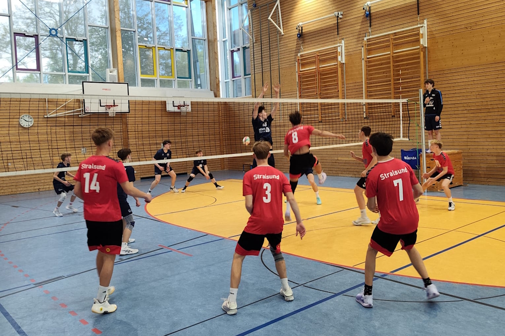 Auch am letzten Spieltag gab es viele spannende Aktionen auf dem Feld (Foto: Daniel Schuch)