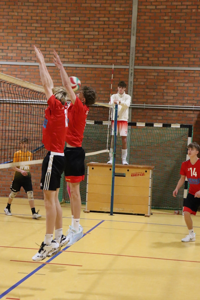 Unsere Jungs beim Block (Foto: Conrad Freuling)