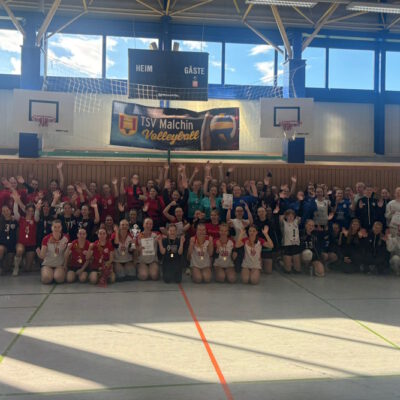 Das Teilnehmerfeld beim Pokalfinale (Foto: Christian Nürnberg)